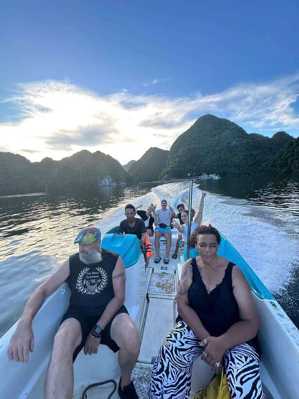 2 Days 1 Night Adventure: Cat Ba National Park, Lan Ha Bay - The long return to Hanoi