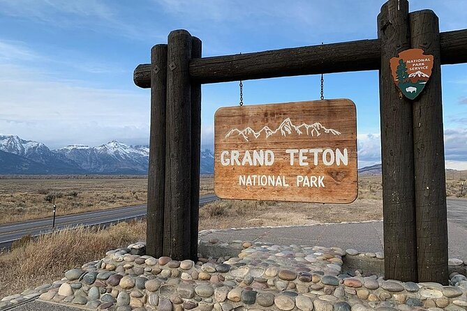 4-Day Salt Lake City, Grand Teton, Yellowstone National Park Tour - The real value of $988 per person