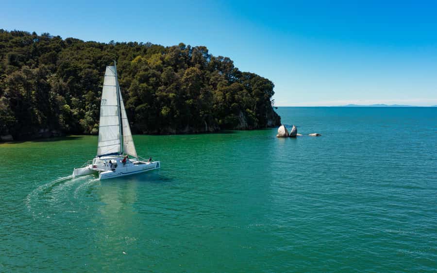 Abel Tasman National Park: Cruise, Walk & Sailing Tour - Who will get the most from this tour?