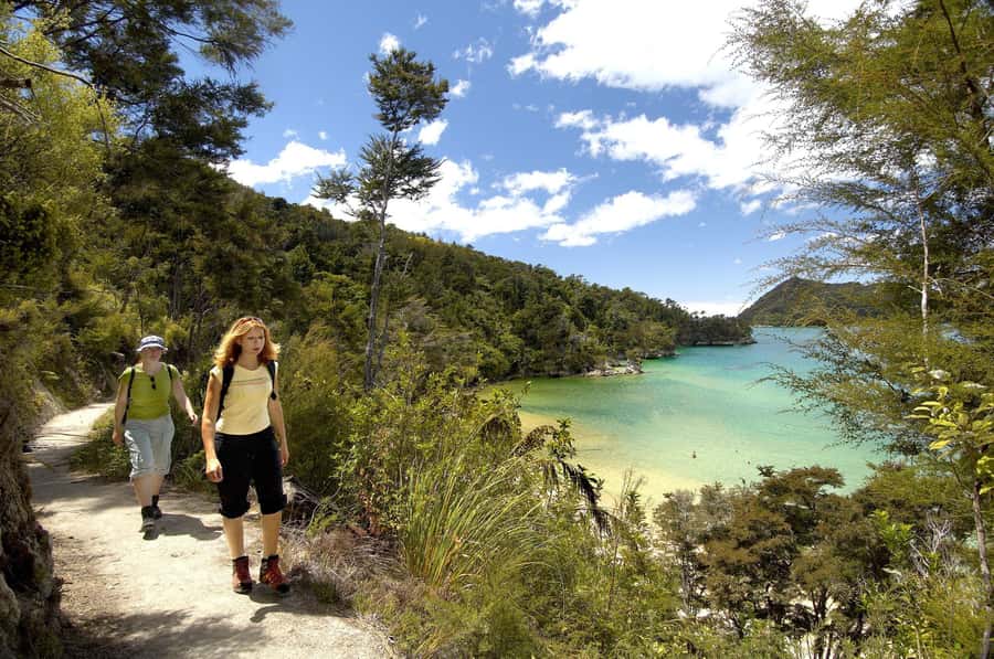 Abel Tasman National Park: Sailing and Self-Guided Walk - Practical packing advice for the $80 outing