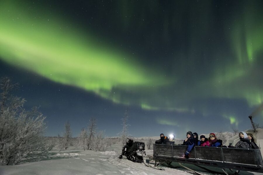 Abisko: National Park Northern Lights Photo Tour - Why Abisko is such a strong place for aurora watching