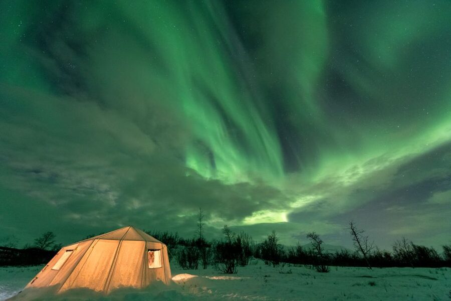 Abisko: National Park Northern Lights Photo Tour - Learning the camera without feeling lost