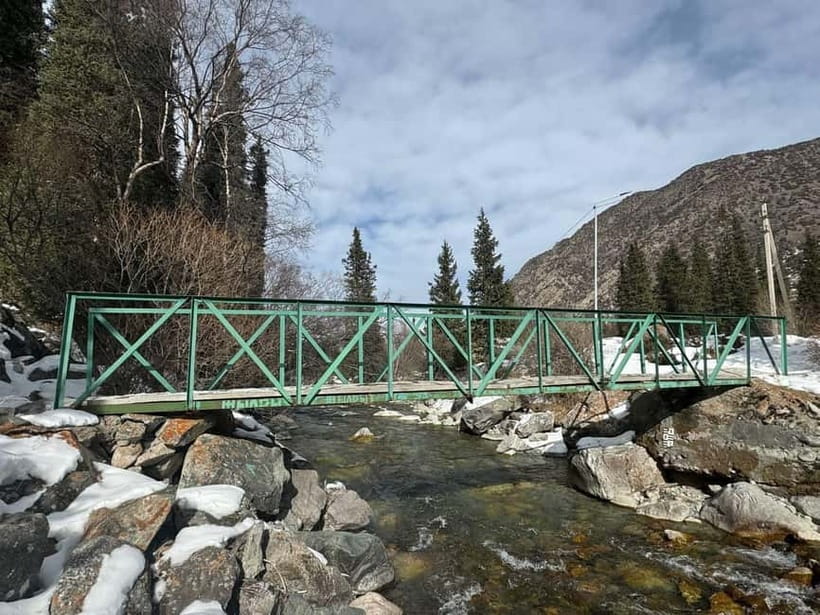 Ala-Archa National Park & Bishkek Top Attractions (One-Day) - Red squirrels, black birds, and the photo stop