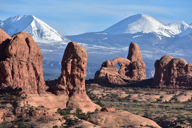 Arches National Park 4x4 Adventure from Moab - Tower Arch and the choice to climb