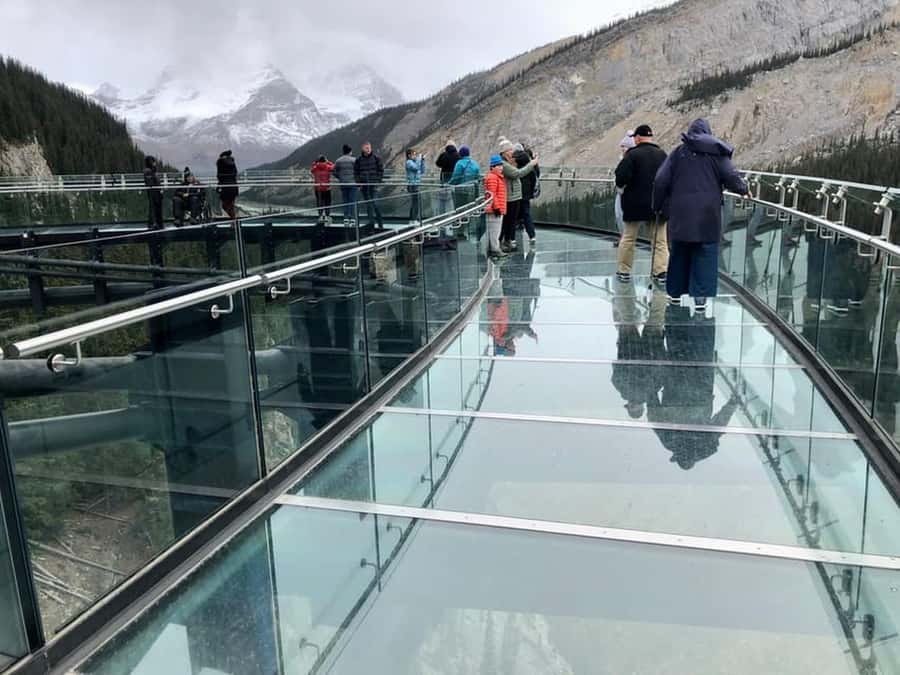Banff and Jasper National Parks: Tour with Transport - Comfort, restrictions, and who should book