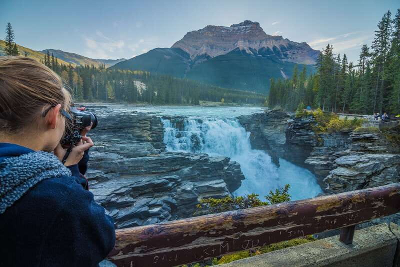 Banff: Explore Banff & Jasper National Parks (4-Days) - What the $1,076 price really covers