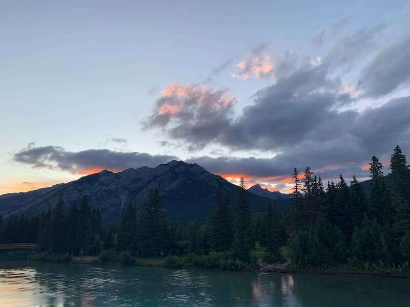 Banff: Guided Sunset and Stargazing Tour - Should You Book It?