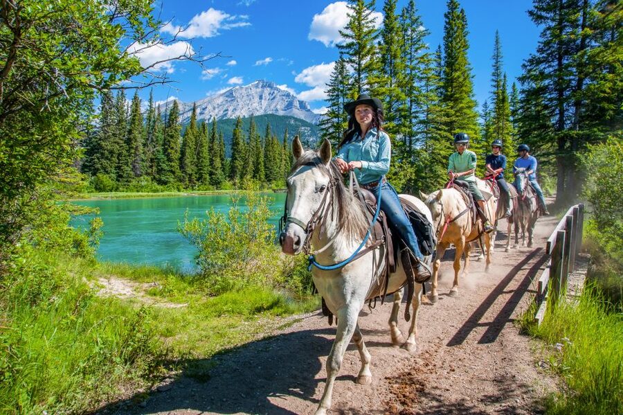 Banff National Park: 1-Hour Bow River Horseback Ride - Arriving at the big red stables