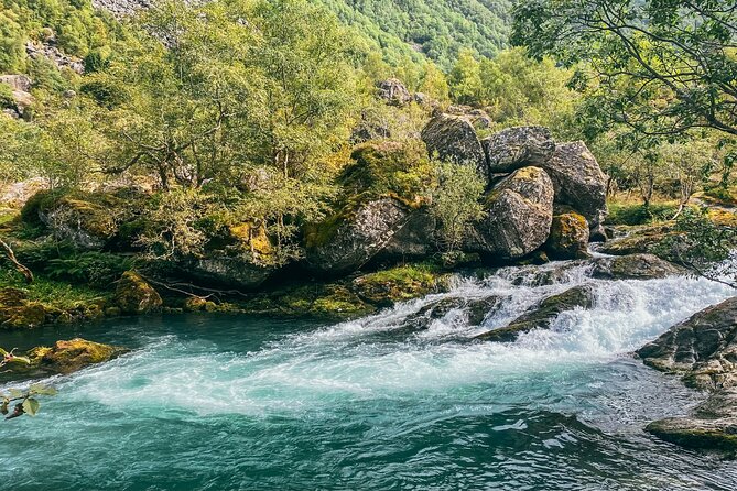 Bergen Day Tour to National Park Folgefonna and Glacier Lake - Bondhusvatnet is the reason to make the trip