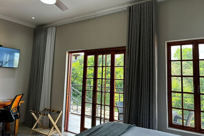 Big 5 Kruger National Park 2 Days Safari from Johannesburg - Hazyview gives you a useful overnight base