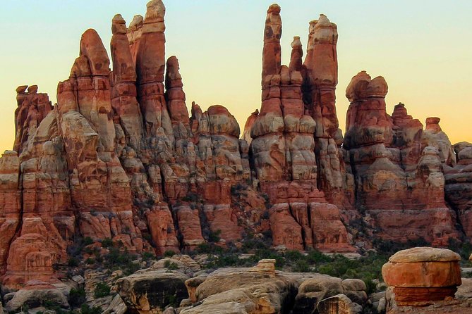 Canyonlands National Park Needles District by 4x4 - Elephant Hill puts the 4x4 skills on display