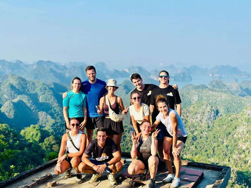 Cat Ba National Park, Lan Ha Bay 2 Days 1 Night Adventure - Day two: Viet Hai harbor to Lan Ha Bay