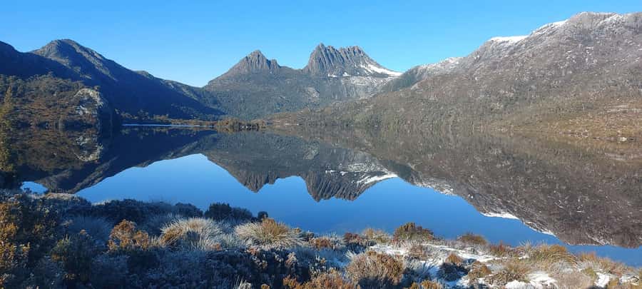 Cradle Mountain National Park by Coach from Launceston - Lunch, the chalet, and a warm drink help the day