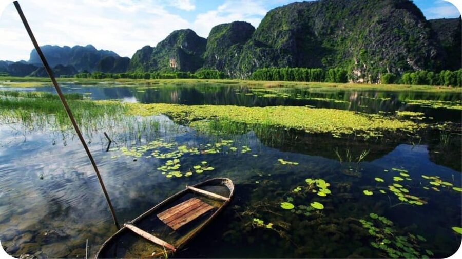 CUC PHUONG NATIONAL PARK - VAN LONG DAI LY TOUR DAY TRIP - The morning road from Tam Coc to Cuc Phuong