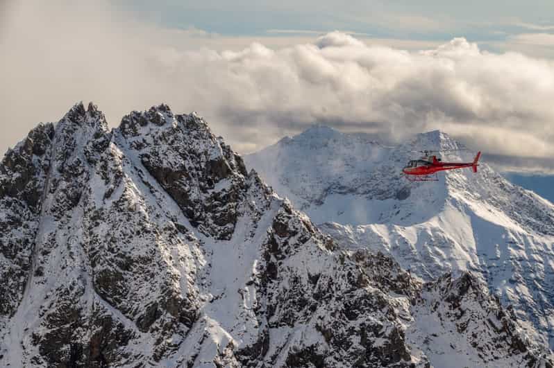 Denali National Park: Helicopter Flight with Glacier Landing - Fifty minutes over Denali’s tundra and ice