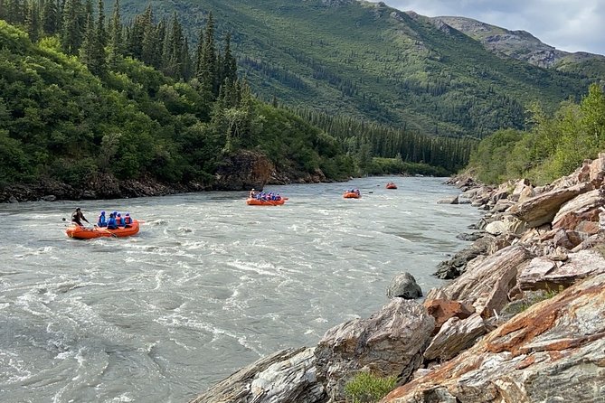 Denali Rafting Wilderness Wave - Meeting up in Denali and getting ready