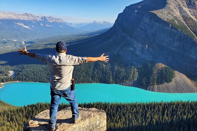 Discover Banff National Park - Premium Day Trip - Two Jack Lake and Lake Minnewanka: quiet water and big peaks