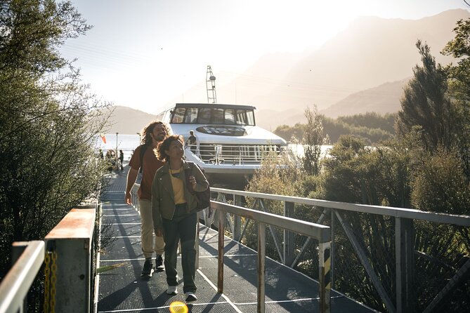 Doubtful Sound Wilderness Cruise from Te Anau - Deep Cove and the main cruise