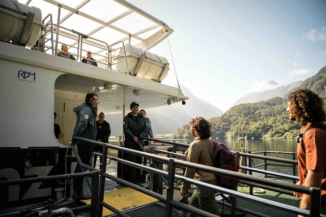 Doubtful Sound Wilderness Day Cruise from Manapouri - How crowded is the cruise?