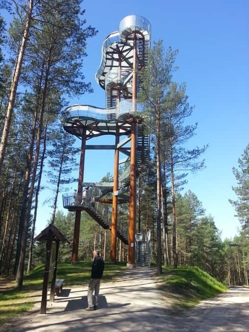 Dzukija National Park and Grutas Park: Full-Day Tour - Leaving Vilnius for Dzukija’s pine country
