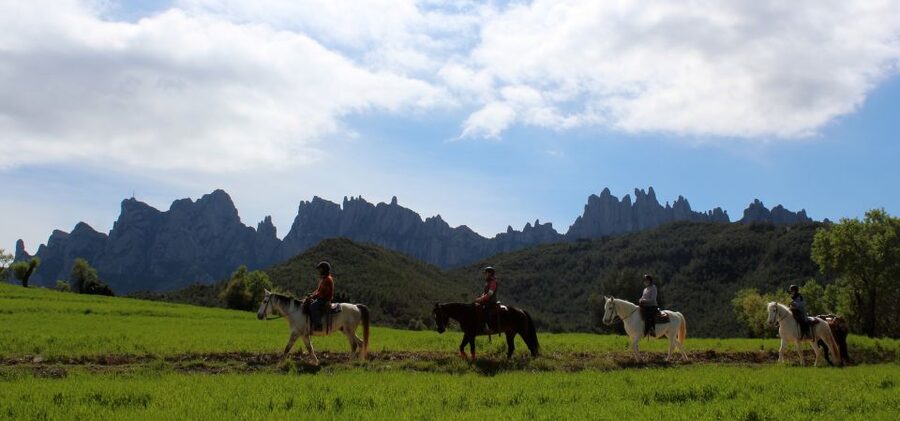 From Barcelona: Horseback Tour in Montserrat National Park - Two hours through Montserrat National Park