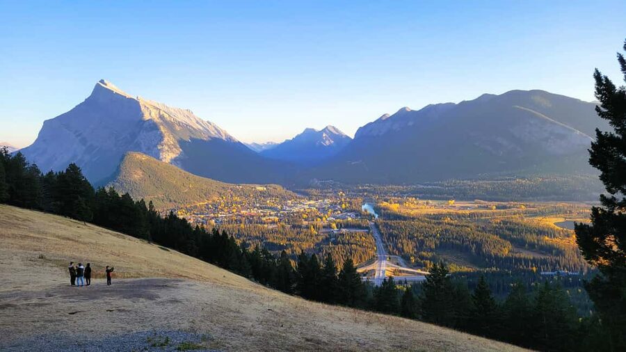 From Calgary/Canmore: Banff National Park Premium Day Trip - Weather, comfort, and practical limits