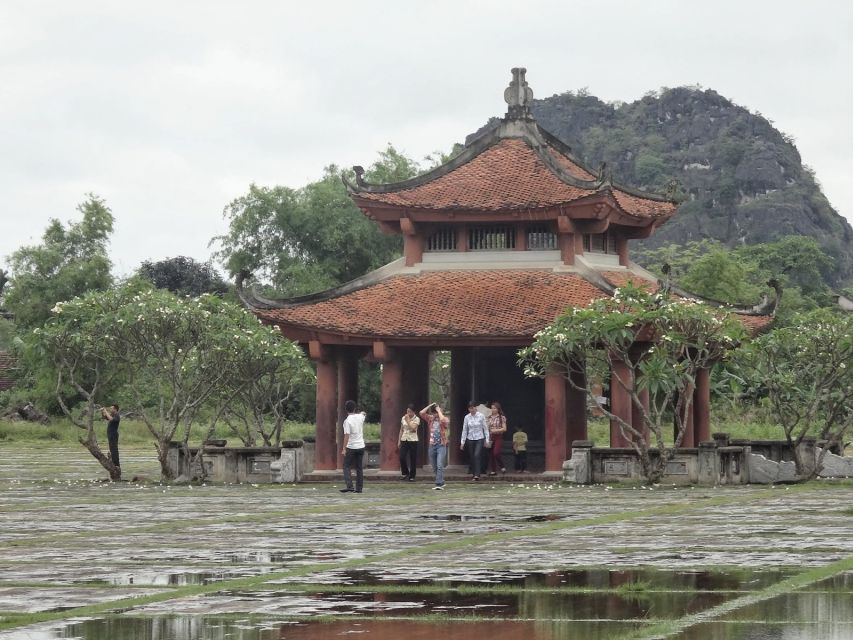 From Hanoi: Ninh Binh & Cuc Phuong National Park 2-Day Tour - Staying overnight in Tam Coc