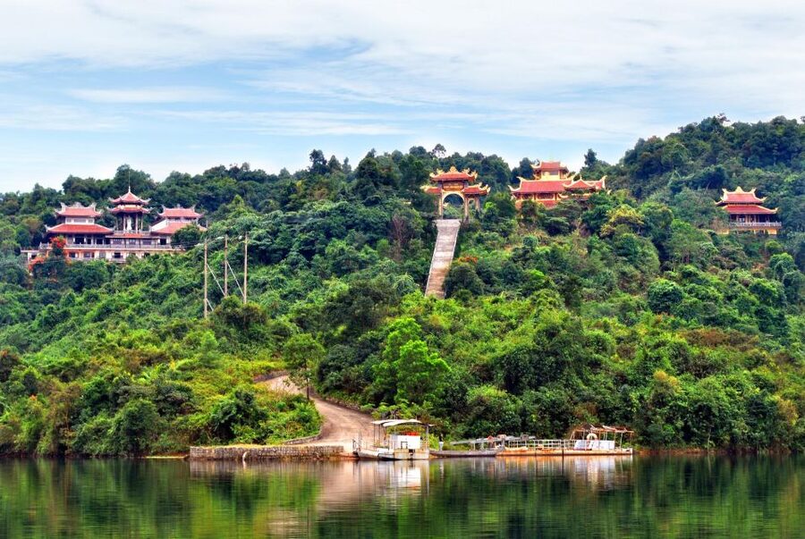From Hue/Da Nang/Hoi An: Bach Ma National Park Trekking Tour - Five Lakes Trail and the river crossing