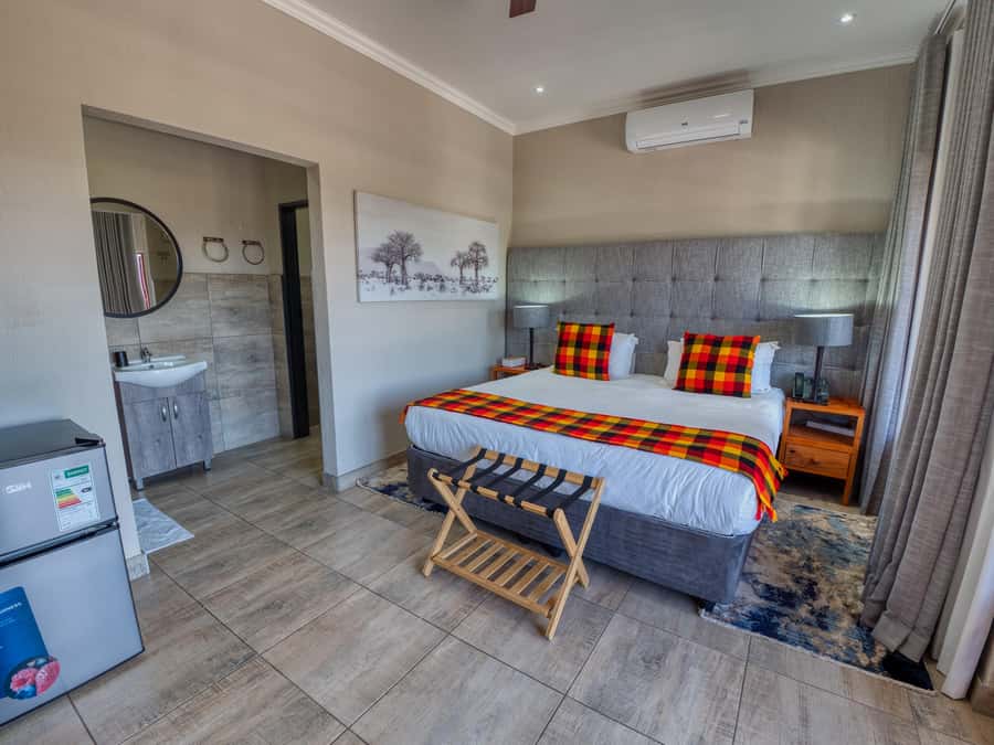 From Johannesburg: Kruger National Park 3-Day Safari - Health, clothing, and booking details