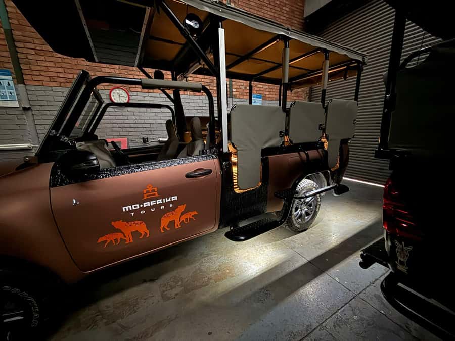 From Johannesburg: Pilanesberg Nature Reserve Game Safari - The morning drive: 2.5 hours of searching