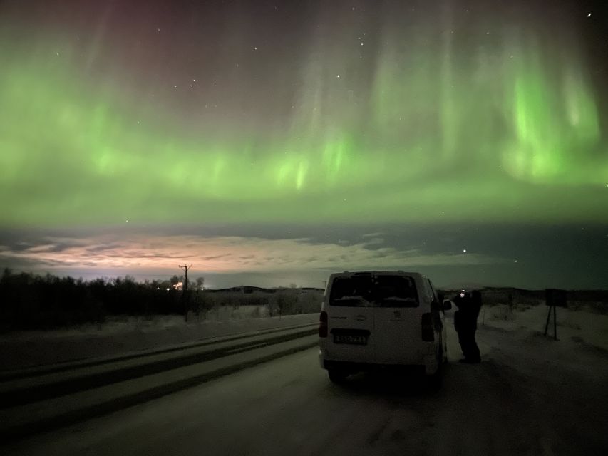 From Kiruna: Abisko National Park Northern Lights Tour - Learning to photograph the aurora with your phone