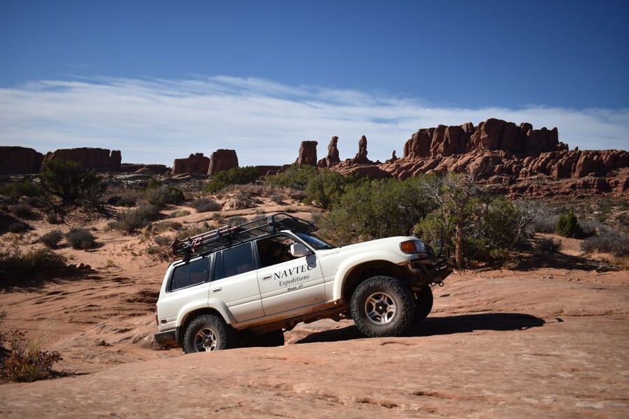 From Moab: Half-Day Arches National Park 4x4 Driving Tour - Tower Arch and the short walk that earns it