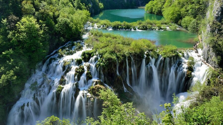 From Zadar: Plitvice Lakes National Park Tour - Why Plitvice works as a day trip from Zadar