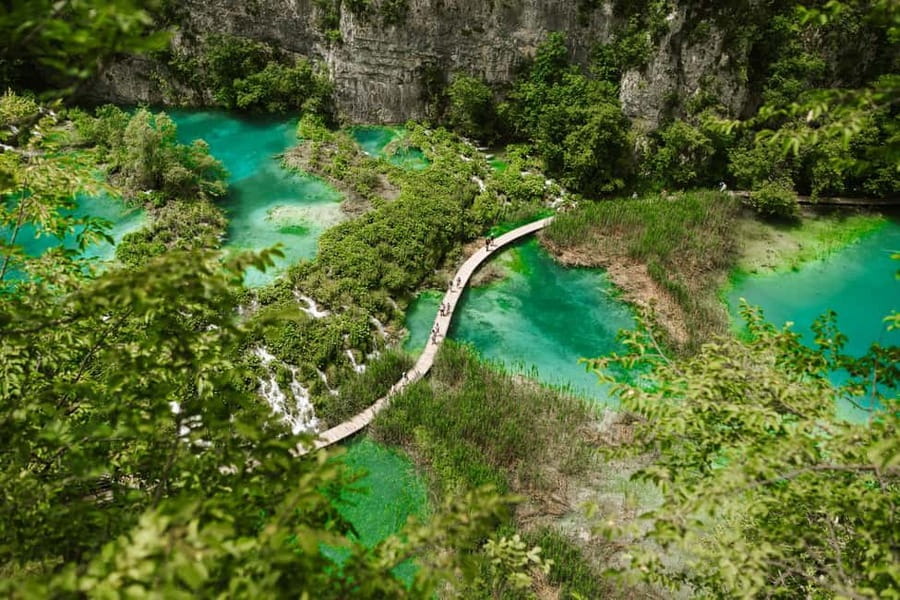 From Zagreb: Plitvice Lakes National Park Tour with Tickets - What the $123 price includes