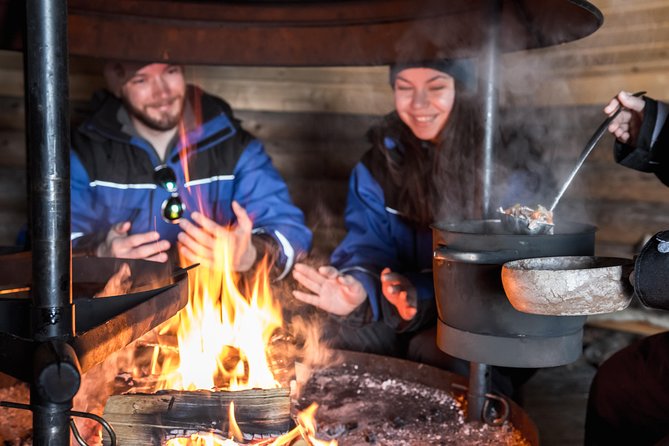 Full Day Snowmobile Safari into the Lappish Wilderness in Rovaniemi - The guide’s role on a long Arctic route
