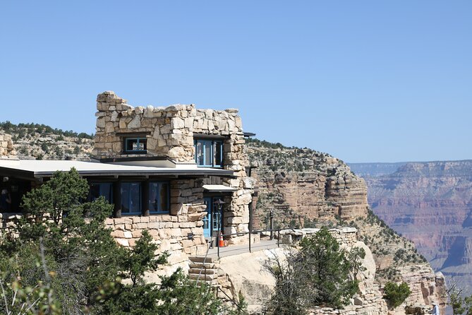 Grand Canyon National Park South from Las Vegas with Lunch, WiFi - Bright Angel Lodge, Hopi House, and the rim village