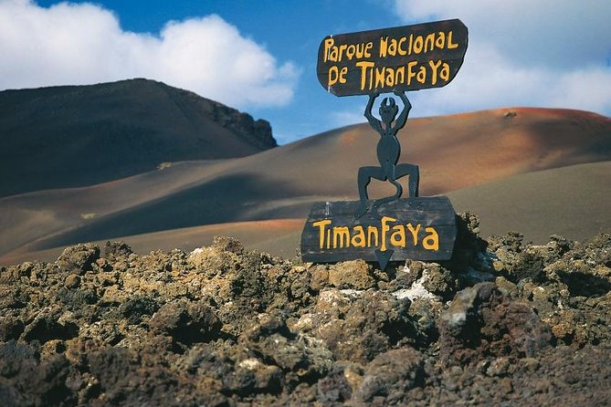 Guided tour: Timanfaya National Park and La Geria with pick-up - Key points at a glance