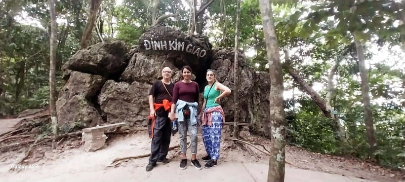 Half Day Hiking to Cat Ba National Park with a Guide - Hospital Cave and Cat Bas wartime past