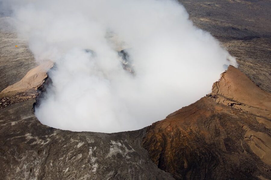 Hilo: Hawaii Volcanoes National Park Flight - Booking Tips for Better Views