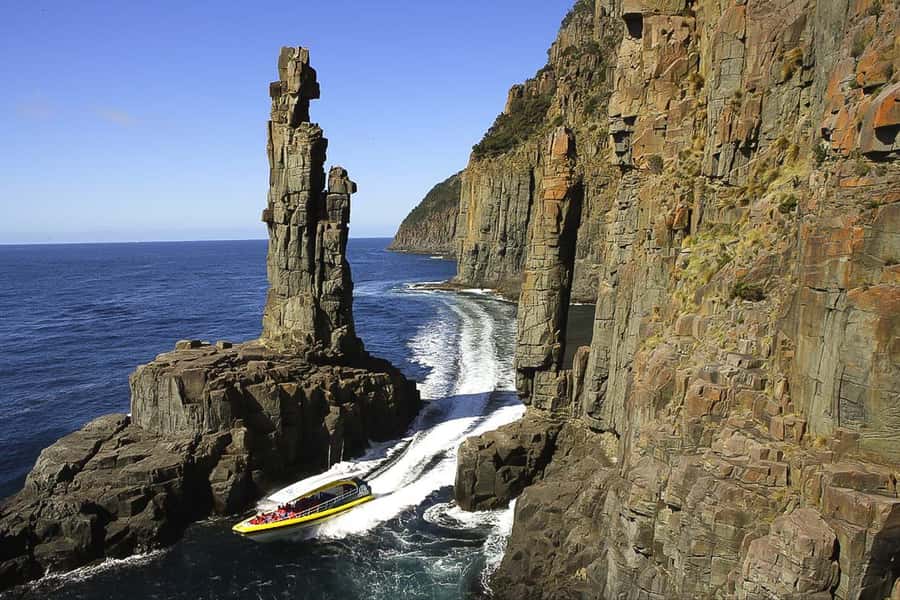 Hobart: Bruny Island Wilderness Coast Eco Cruise with Lunch - Why this Bruny Island day works so well