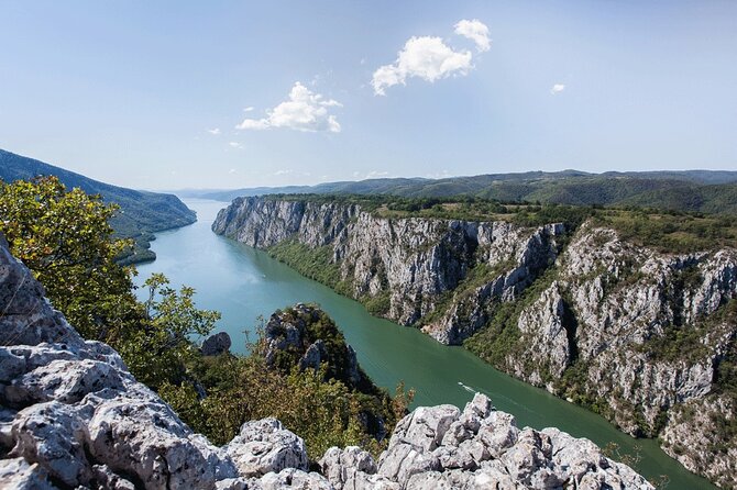 Iron Gate NP Tour with 1-hour speedboat ride + 2 viewpoints - Lepenski Vir reaches back 8,000 years