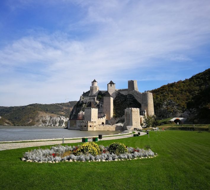 Iron Gate Tour: Golubac Fortress, Lepenski Vir+National Park - Key points before you book