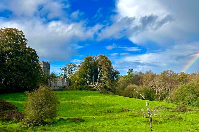 Jaunting Car Tour in Killarney National Park - The guides give the ride its personality