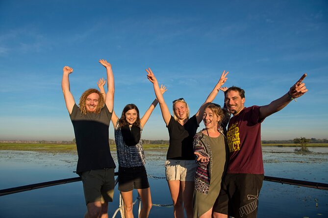 Kakadu National Park Wildlife & Ubirr Rock Art Tour from Darwin - Entering Kakadu and stopping at Jabiru