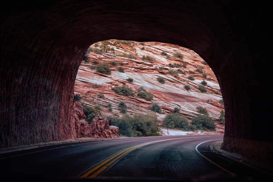Las Vegas: Bryce and Zion National Parks Tour with Lunch - Meeting the bus at Treasure Island