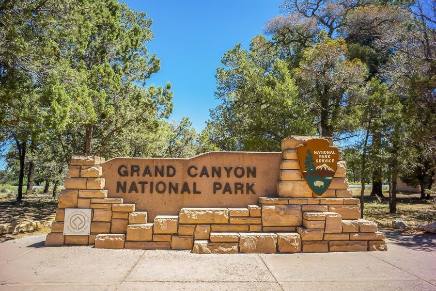 Las Vegas: Grand Canyon National Park South Rim Guided Tour - What $150 buys you from Las Vegas