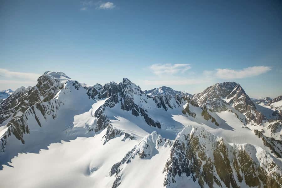 Mount Cook: Tasman Glacier & National Park Scenic Flight - Why this flight is different from a regular mountain viewpoint