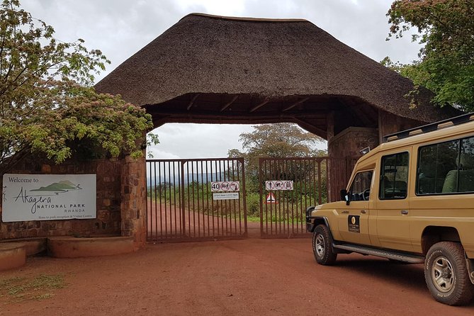 One-day Akagera National Park Game Drive with a Choice 4x4 - Six Hours of Searching for Wildlife