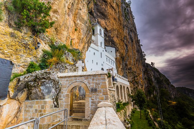 Ostrog monastery and Niagara waterfalls - Niagara Waterfall and the Cijevna River Canyon