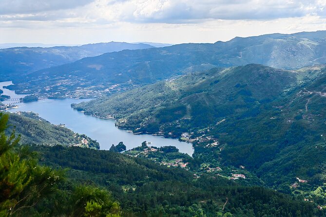 Peneda - Gerês National Park Lagoons and Waterfalls -Private Tour - Weather, timing, and what to pack